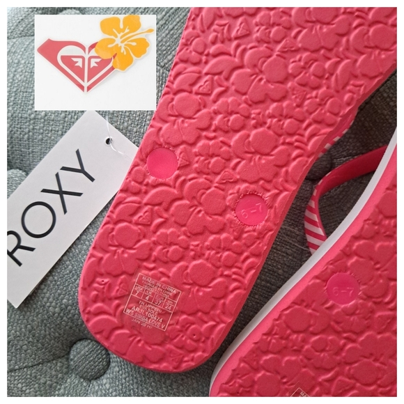 SOLD💕Roxy Simba Love V Flip Flop Sandals - Picture 3 of 3